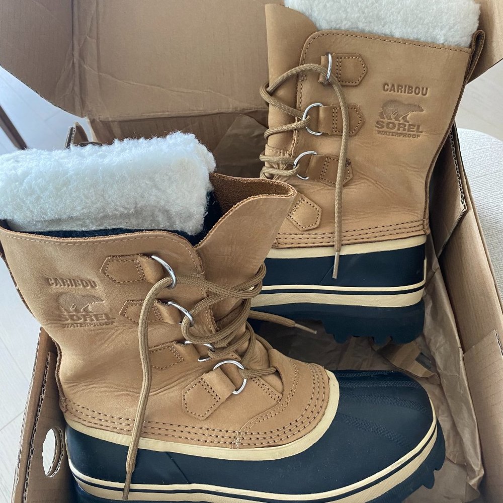 Sorel Caribou Boots Brand New